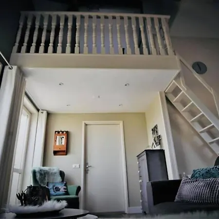 Zaligheid Apartamento Lage Zwaluwe